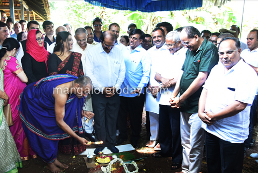 inaugurates 2...